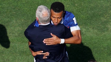 mbappe-Deschamps