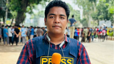সাংবাদিক