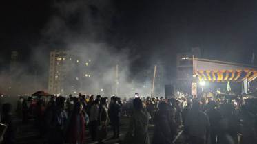 এনসিপির সমাবেশে বিস্ফোরণ