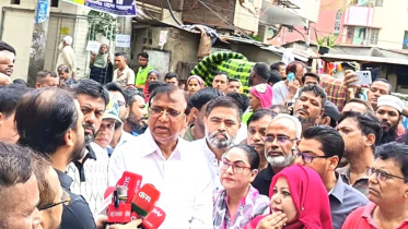 রাস্তা দখলমুক্ত করতে ও ডেঙ্গু প্রতিরোধে ডিএসসিসির অভিযান