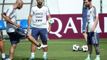 2018-06-25T081041Z_533976852_RC1A5BC41D70_RTRMADP_3_SOCCER-WORLDCUP-ARG.JPG