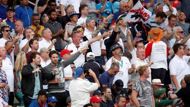 2019-07-11T151327Z_1322914112_RC139E5BA8B0_RTRMADP_3_CRICKET-WORLDCUP-AUS-ENG.JPG