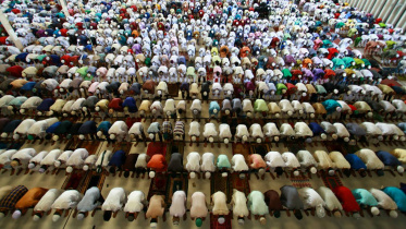 eid_jamat_baitul_mk_star.jpg