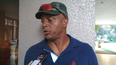 Courtney Walsh