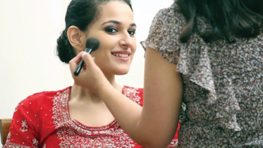 indian-bridal-makeup-38.jpg