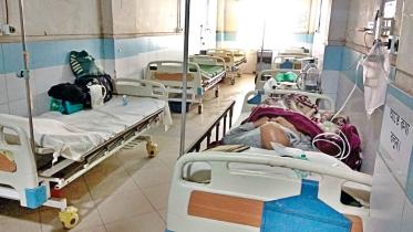 patient-receiving-treatment.jpg