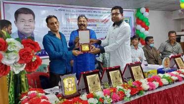 monir khan.jpg