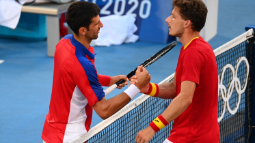 djokovic_and_busta_1.jpg
