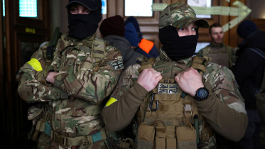 foreign_volunteers.jpg