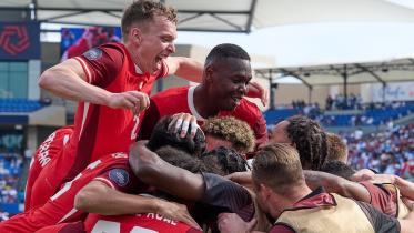 canada_football.jpg