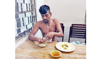 পিটিয়ে হত্যা করার আগে তোফাজ্জলকে রাতের খাবার খেতে দেয় হত্যাকারীরা। ছবি: সংগৃহীত