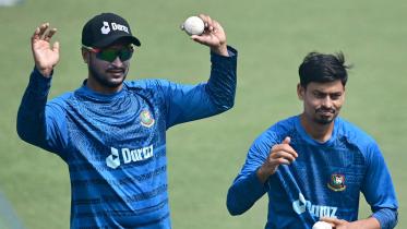 shakib_and_taijul.jpg
