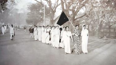 bhorer_prbhaatpheri_kiibhaabe_gel_mdhyraate.jpg