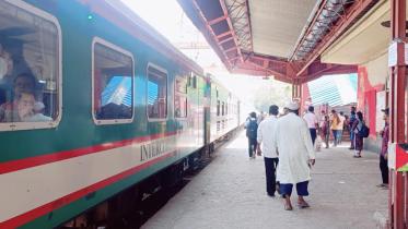 porjotok_express_train.jpg